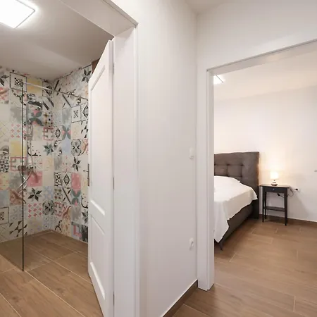 Royal Oak With Private Parking Appartement *